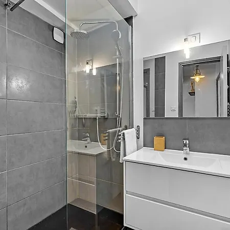 Le Regans - En Tomette